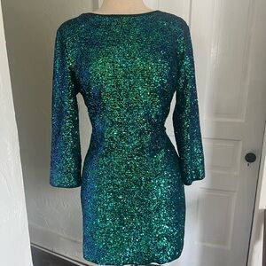Emerald Green Sequin Bodycon Dress with 3/4 Sleeves